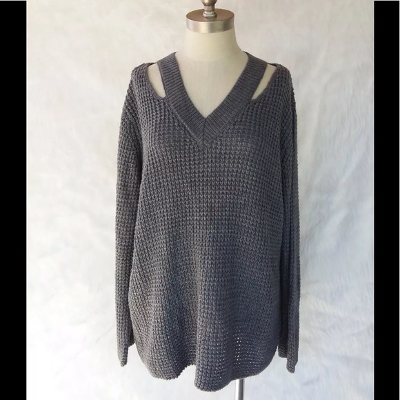 Hooked Up by IOT Sweaters - Hooked Up by IOT Cutout Sweater Gray Juniors XL
